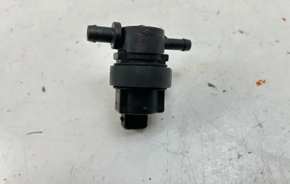 Vacuum valve
