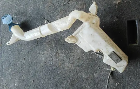 Seat Ibiza III (6L) Windshield washer fluid reservoir/tank 6Q0955453N