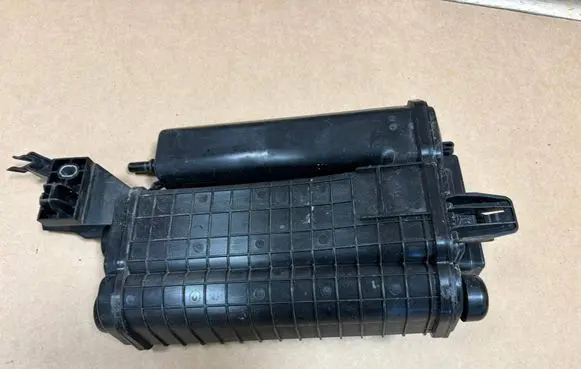 Cupra Formentor Active carbon filter fuel vapour canister 5WA201801 5Q0196D