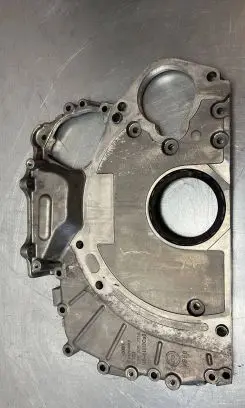 Volkswagen Touareg I Timing chain cover 070109211A GDA1S19CU3