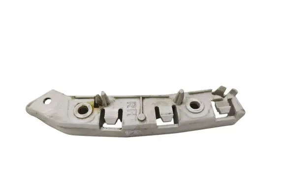 Ford Focus Front bumper mounting bracket BM5117D958