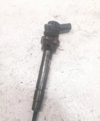 BMW 5 F10 F11 Fuel injector 7810702 0445110 478