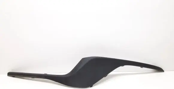 Volvo V40 Front bumper splitter molding 31347088