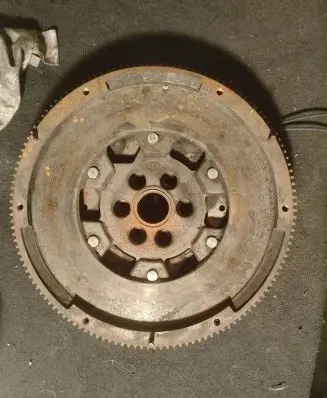 Seat Leon (1P) Dual mass flywheel 06f105266f