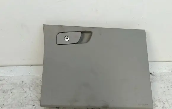 Chrysler Pacifica Glove box set 5RL34TRMAC