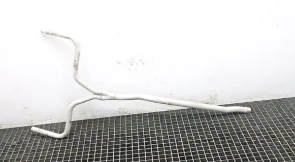 Porsche Boxster 986 Engine coolant pipe/hose 99610665154