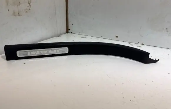 Ram 1500 Other interior part P6WC721X7AA C72AA 686351