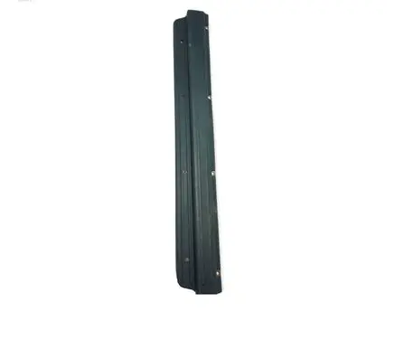 Mitsubishi Pajero Other sill/pillar trim element MB645836