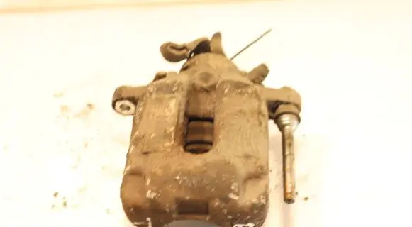 Citroen C4 II Front brake caliper