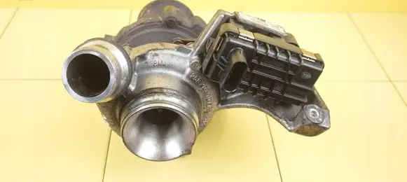 BMW 1 E81 E87 Turbo 7800594 29SP1