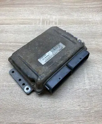 Renault Megane I Engine control unit/module ECU 8200055730 8200044437 S110130054A