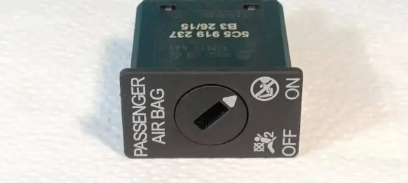 Skoda Octavia Mk3 (5E) Passenger airbag on/off switch 5C5919237 B32615