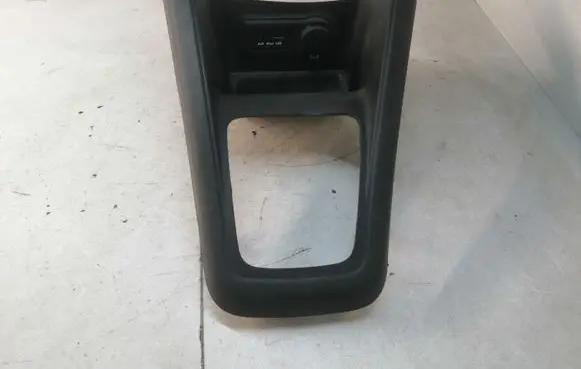 Hyundai ix20 Other center console (tunnel) element 846511P500