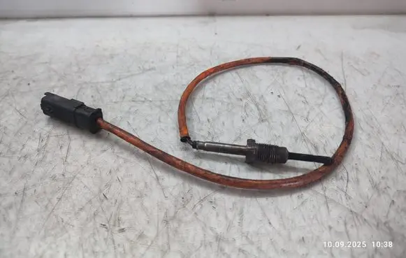 Jaguar XF X260 Exhaust gas temperature sensor G4D351254AA
