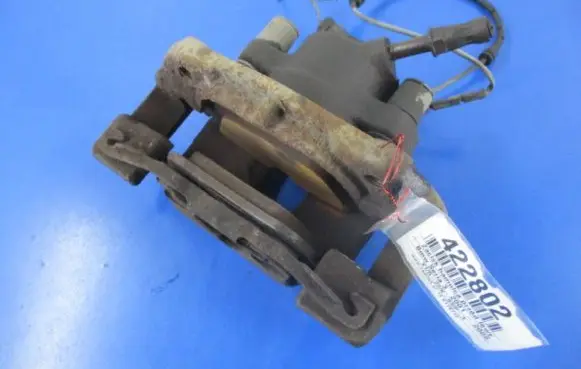 BMW X3 E83 Front brake caliper