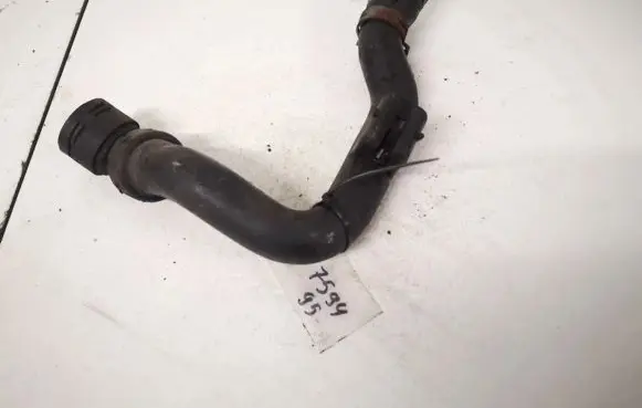 Audi A4 S4 B6 8E 8H Engine coolant pipe/hose 8e0121101e