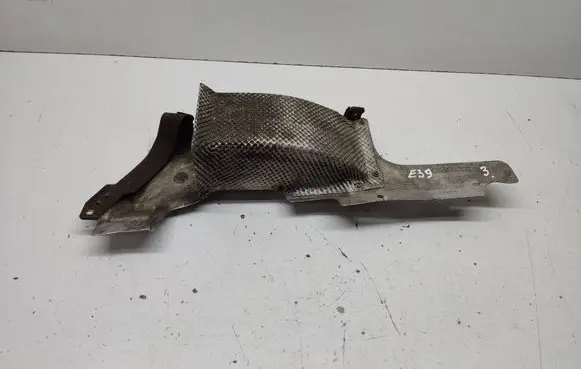 BMW 5 E39 Brake cooling air channel/duct