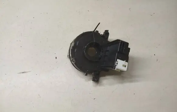 Subaru Outback (BS) Airbag slip ring squib (SRS ring) 83111AL05