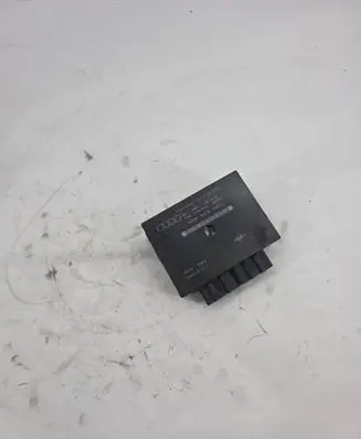 Audi A8 S8 D2 4D Parking PDC control unit/module 4D0919283
