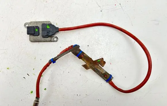 BMW 5 F10 F11 Lambda probe sensor 857647101