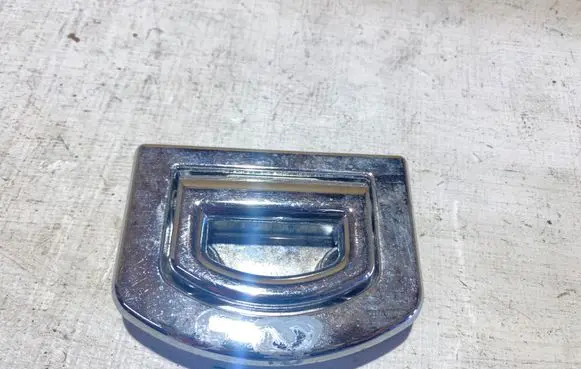 Volkswagen Touareg II Tie down hook / loop 1K0864203