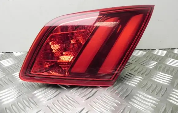 Peugeot 308 Rear/tail lights 9677818280 A1139
