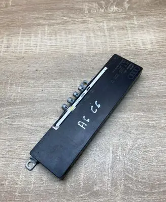 Audi A6 S6 C6 4F Aerial antenna amplifier 4F9035225D