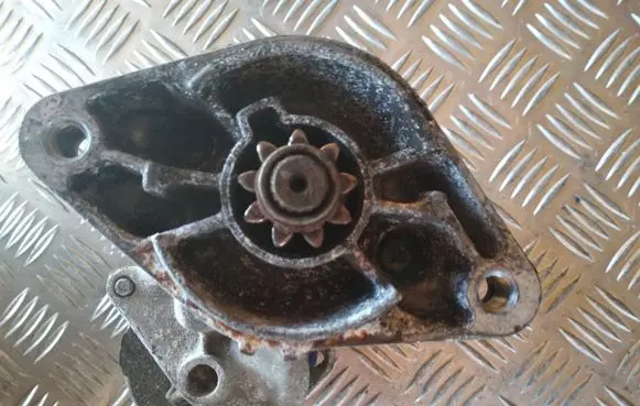 Toyota Corolla E110 Starter motor 1280001441