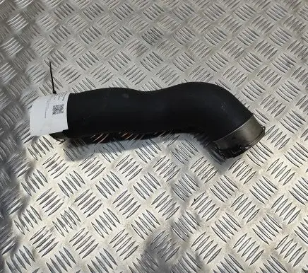 BMW 5 F10 F11 Intercooler hose/pipe 8516509