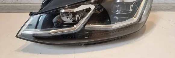 Volkswagen Golf VII Headlight/headlamp 5G1941081 1ZX01306625