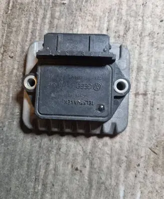 Volkswagen Transporter - Caravelle T4 Ignition amplifier control unit 191905351B 339373