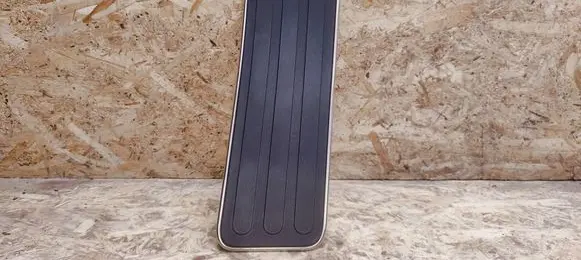 Bentley Flying Spur Foot rest pad/dead pedal 3W1864777E