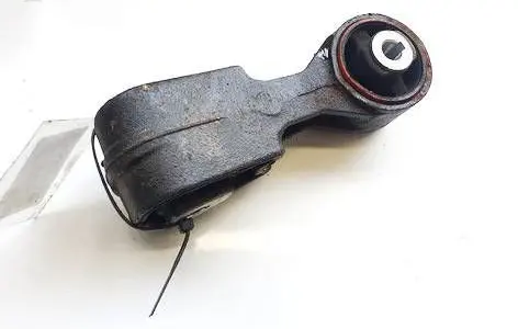 Peugeot 407 Engine mount bracket 06205 LFA15