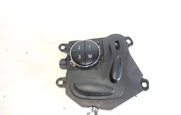 Mercedes-Benz E W211 Seat control switch 2118218079