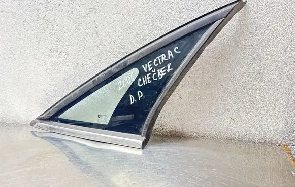 Opel Vectra C Rear side window DOT24AS2M68 E643R00048