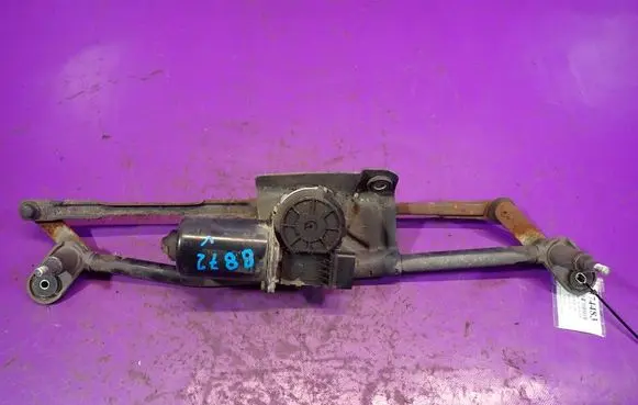Audi Coupe Front wiper linkage and motor 