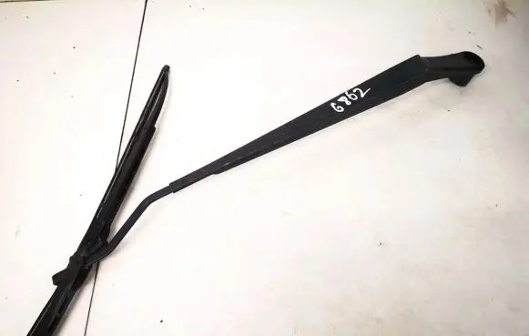 Jeep Grand Cherokee (WK) Front wiper blade arm