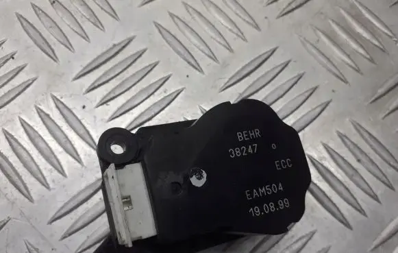 Volvo S80 A/C air flow flap actuator/motor 38247