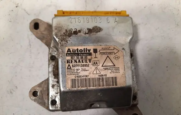 Renault Laguna II Airbag control unit/module 601958800 8200138952 216191036A