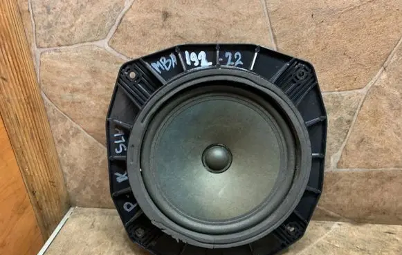 Mercedes-Benz SLK R172 Subwoofer speaker A1728200802
