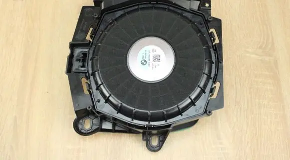BMW 4 G22 G23 G24 G26 Subwoofer speaker 65132622561