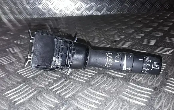 Honda CR-V Wiper switch M48604