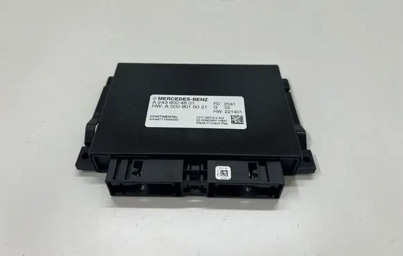 Mercedes-Benz EQB Gearbox control unit/module A2439004801