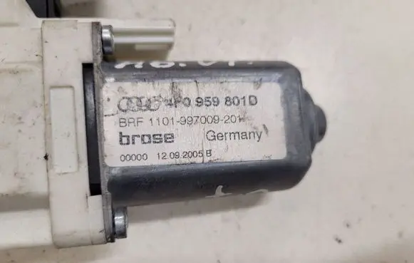 Audi A6 S6 C6 4F Front door window regulator motor 4F0959801D 1101997003201
