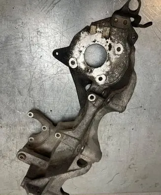 Volkswagen Transporter - Caravelle T6 Generator/alternator bracket 03L903143J