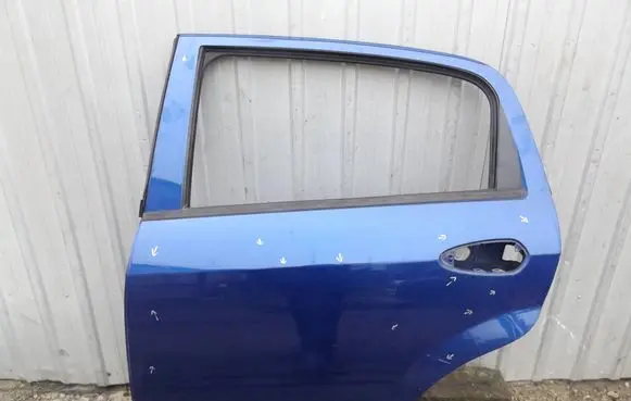 Rear door