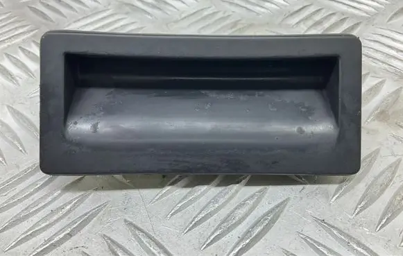 Audi Q3 8U Tailgate/trunk/boot exterior handle 5N0827566T