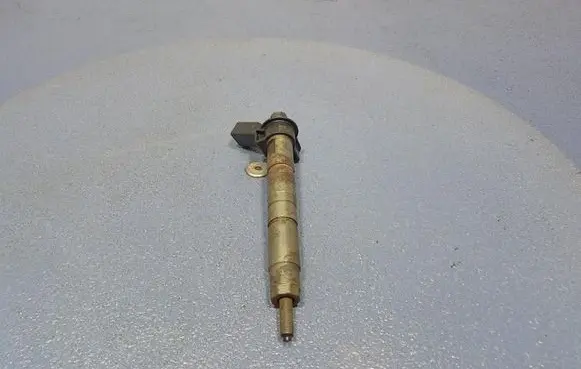 BMW 7 F01 F02 F03 F04 Fuel injector 7805428