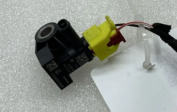 Audi Q2 - Airbag deployment crash/impact sensor 85E959651