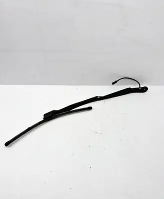 BMW 3 G20 G21 Windshield/front glass wiper blade 9448921